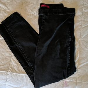 Black jeggings